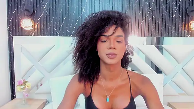 NaomiSteward online show from 20, 2, 2025