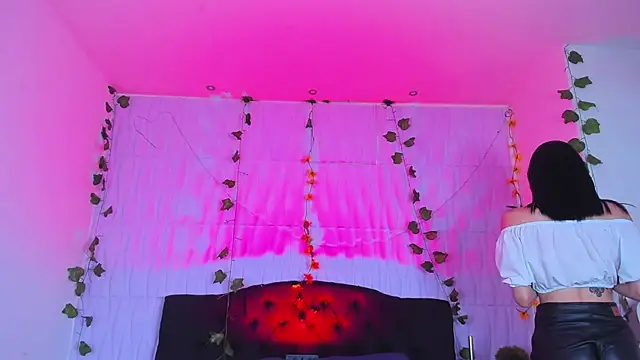 Staicy Nasty online show from 7, 10, 2025