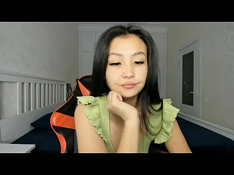 Missykitty01 online show from 28, 10, 2025