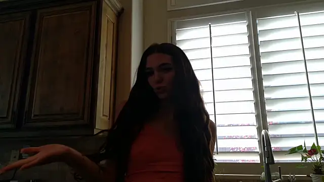 18petitewhitegirl online show from 6, 12, 2024