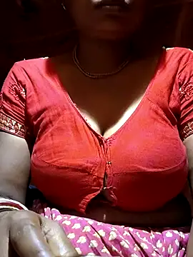 DARK WINE  online show from 28, 2, 2025