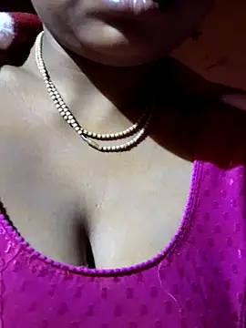 DARK WINE  online show from 10, 11, 2025