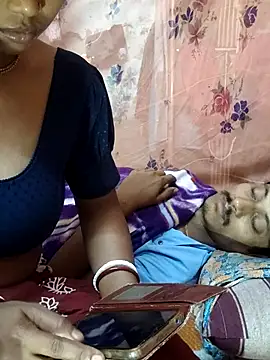 DARK WINE  online show from 28, 2, 2026