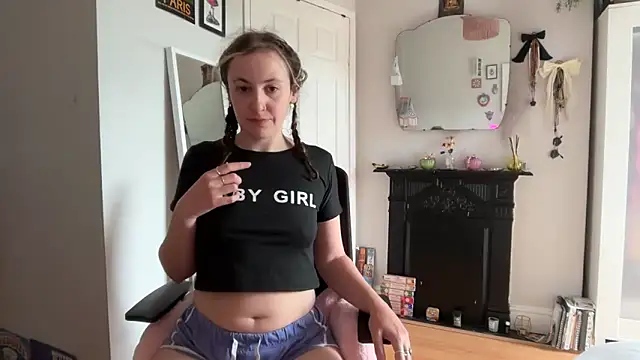 Littlelolo60 online show from 31, 5, 2026