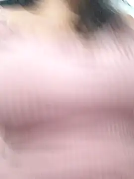 Snapshot of room_24funn chatting on 17, 11, 2025 room 24funn online show from 17, 11, 2025