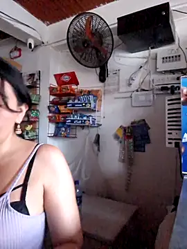 Snapshot of room_24funn chatting on 6, 11, 2025 room 24funn online show from 6, 11, 2025