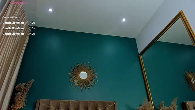 AprilWong online show from 19, 2, 2025