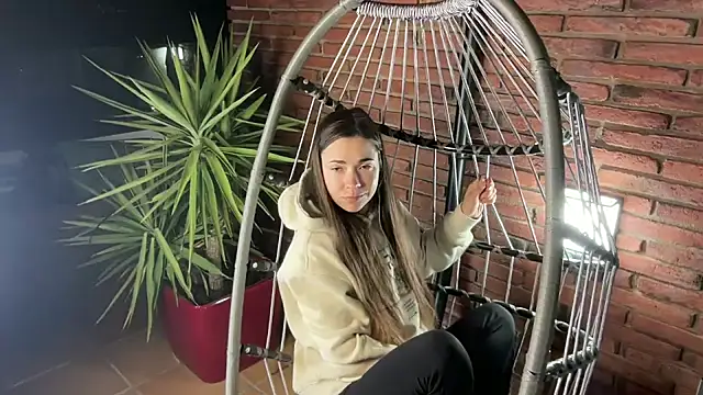 Mika Miller online show from 13, 3, 2026