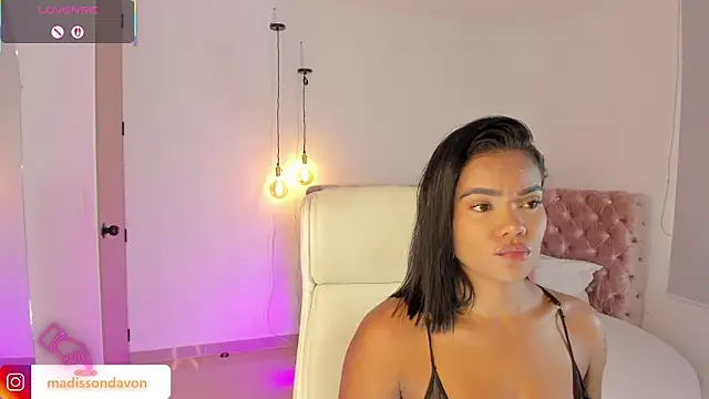 madisson davon online show from 4, 10, 2025