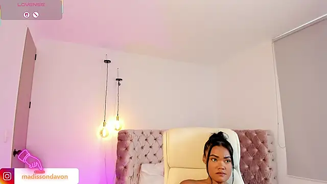 madisson davon online show from 10, 9, 2025