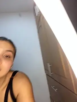 ETHAN ROX online show from 28, 9, 2025