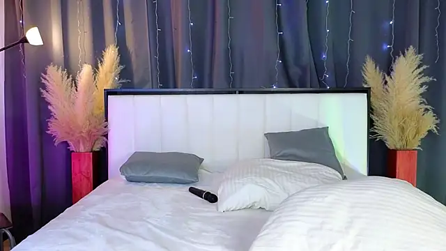 AlexaLenee online show from 25, 2, 2025