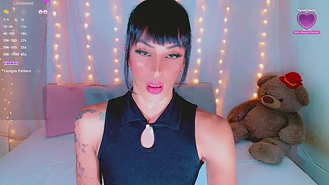 AlanaBekeer online show from 8, 11, 2025