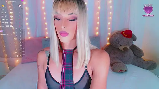 AlanaBekeer online show from 25, 10, 2025