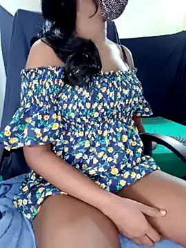 Midnight Blossom online show from 26, 2, 2025