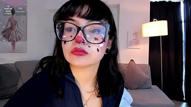 Snapshot of Sweet_Namii chatting on 15, 10, 2025 Sweet Namii online show from 15, 10, 2025