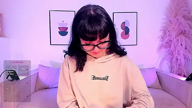 Sweet Namii online show from 11, 3, 2026