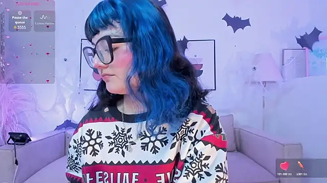 Snapshot of Sweet_Namii chatting on 1, 11, 2025 Sweet Namii online show from 1, 11, 2025