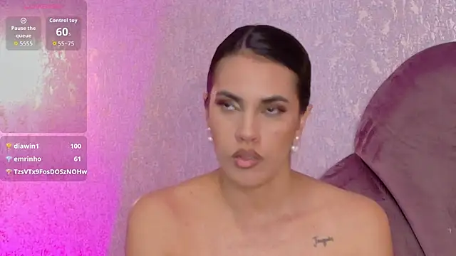 Camille Torres online show from 4, 12, 2025