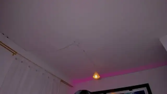 Scarlett 811 online show from 13, 11, 2025