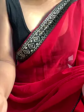 VR here 4U online show from 8, 9, 2025