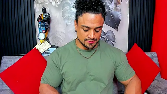 MikeEstevess online show from 22, 12, 2025