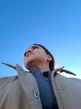 stacy stoone online show from 16, 11, 2025