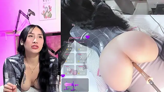 lili moonn online show from 24, 10, 2025