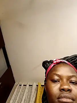 Birdie girl 1 online show from 23, 2, 2025