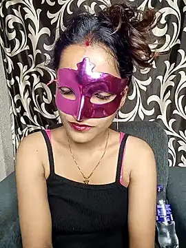 REVA DARLING online show from 8, 5, 2026