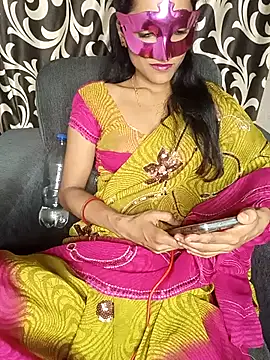 REVA DARLING online show from 28, 7, 2026