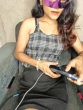 REVA DARLING online show from 10, 10, 2025