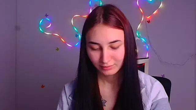 Jennifer Blum online show from 3, 3, 2025