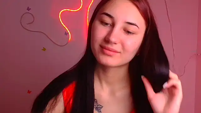 Jennifer Blum online show from 8, 3, 2025