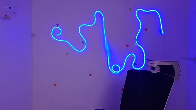 Jennifer Blum online show from 11, 3, 2025