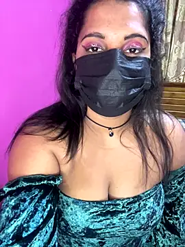 NOORA-GIRL online show from 1, 10, 2025