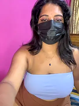 NOORA-GIRL online show from 13, 9, 2025