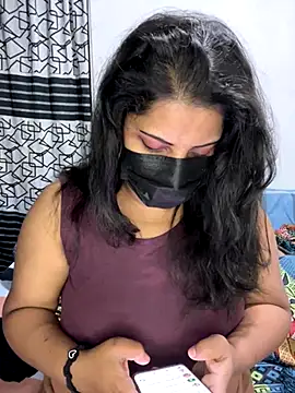 NOORA-GIRL online show from 1, 12, 2025