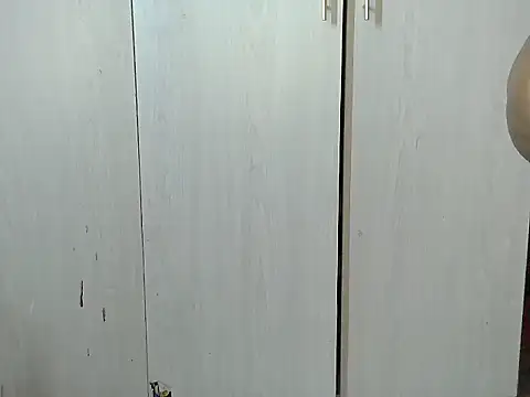 Snapshot of Destiny_Desire chatting on 17, 12, 2025 Destiny Desire online show from 17, 12, 2025