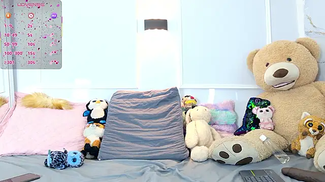 zorravioletta1 online show from 4, 3, 2026