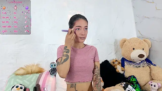 zorravioletta1 online show from 18, 9, 2025