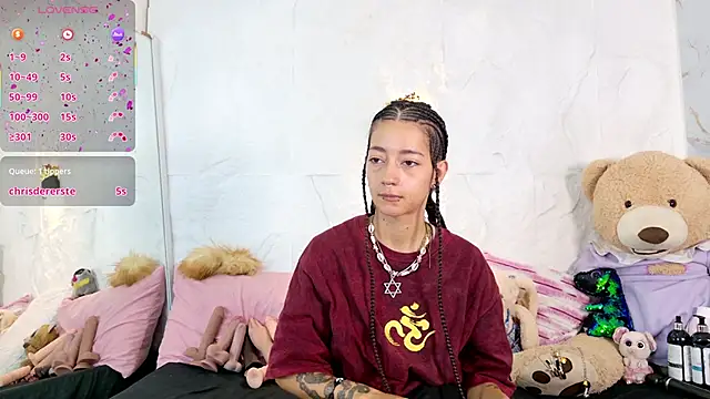 zorravioletta1 online show from 14, 12, 2025