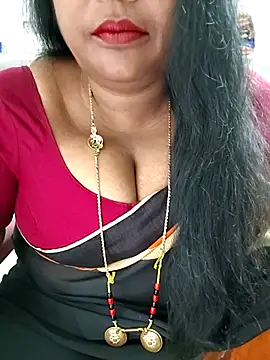 Snapshot of Swapna_143 chatting on 11, 11, 2025 Swapna 143 online show from 11, 11, 2025