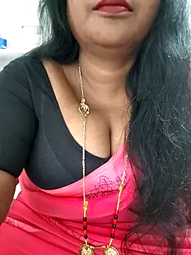 Snapshot of Swapna_143 chatting on 1, 11, 2025 Swapna 143 online show from 1, 11, 2025