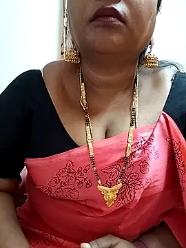 Snapshot of Swapna_143 chatting on 5, 2, 2025 Swapna 143 online show from 5, 2, 2025