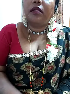 Snapshot of Swapna_143 chatting on 6, 3, 2025 Swapna 143 online show from 6, 3, 2025