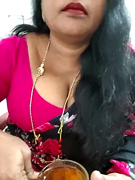 Snapshot of Swapna_143 chatting on 21, 9, 2025 Swapna 143 online show from 21, 9, 2025