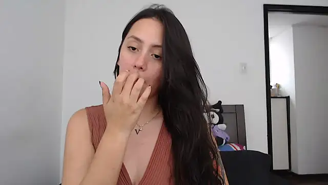 rebecca collin online show from 17, 3, 2026