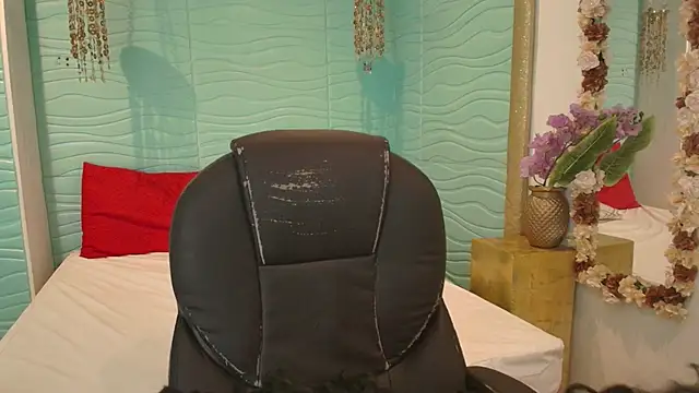 cherry chel online show from 10, 3, 2026