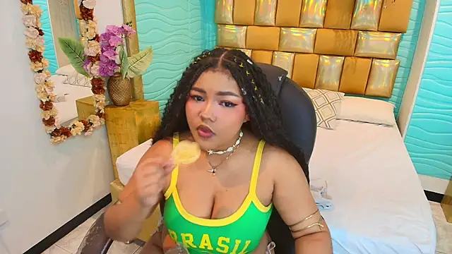 Snapshot of cherry_chel chatting on 24, 2, 2026 cherry chel online show from 24, 2, 2026